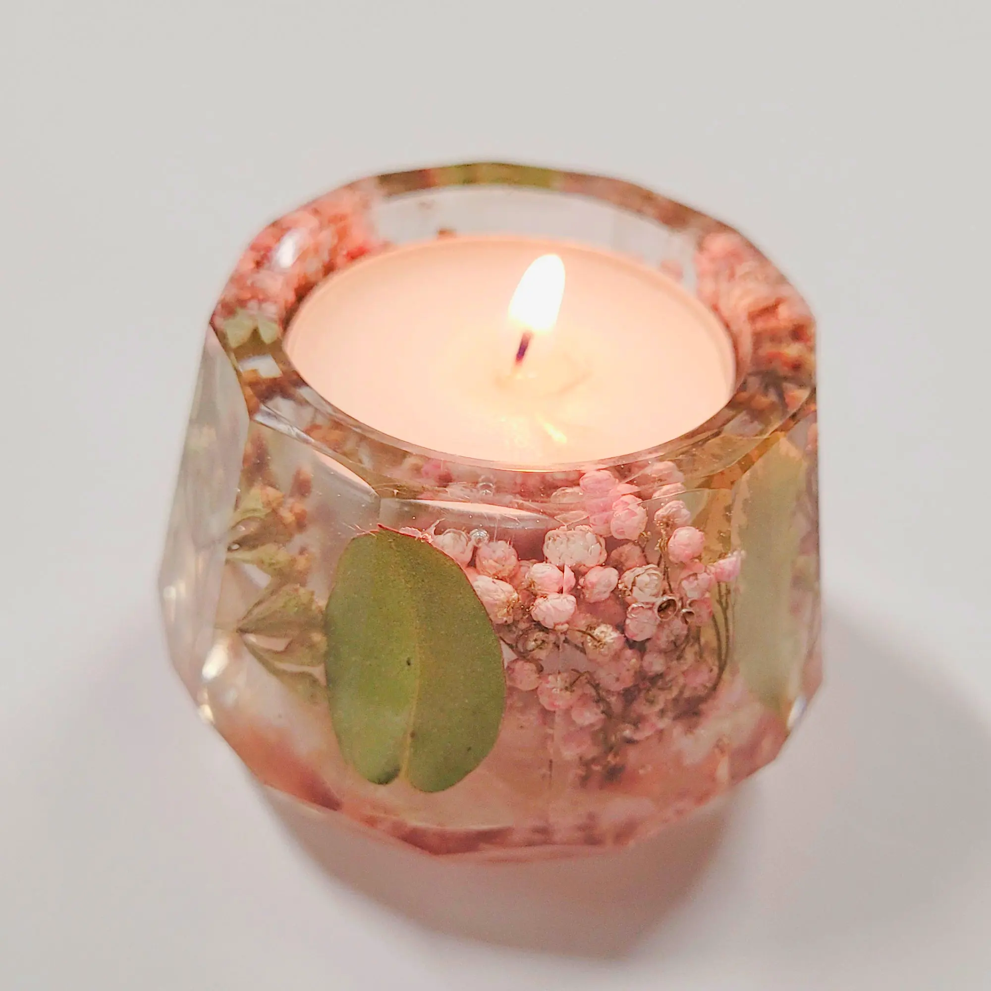 Resin floral tealight holder. Keepsake candle display for home decor.