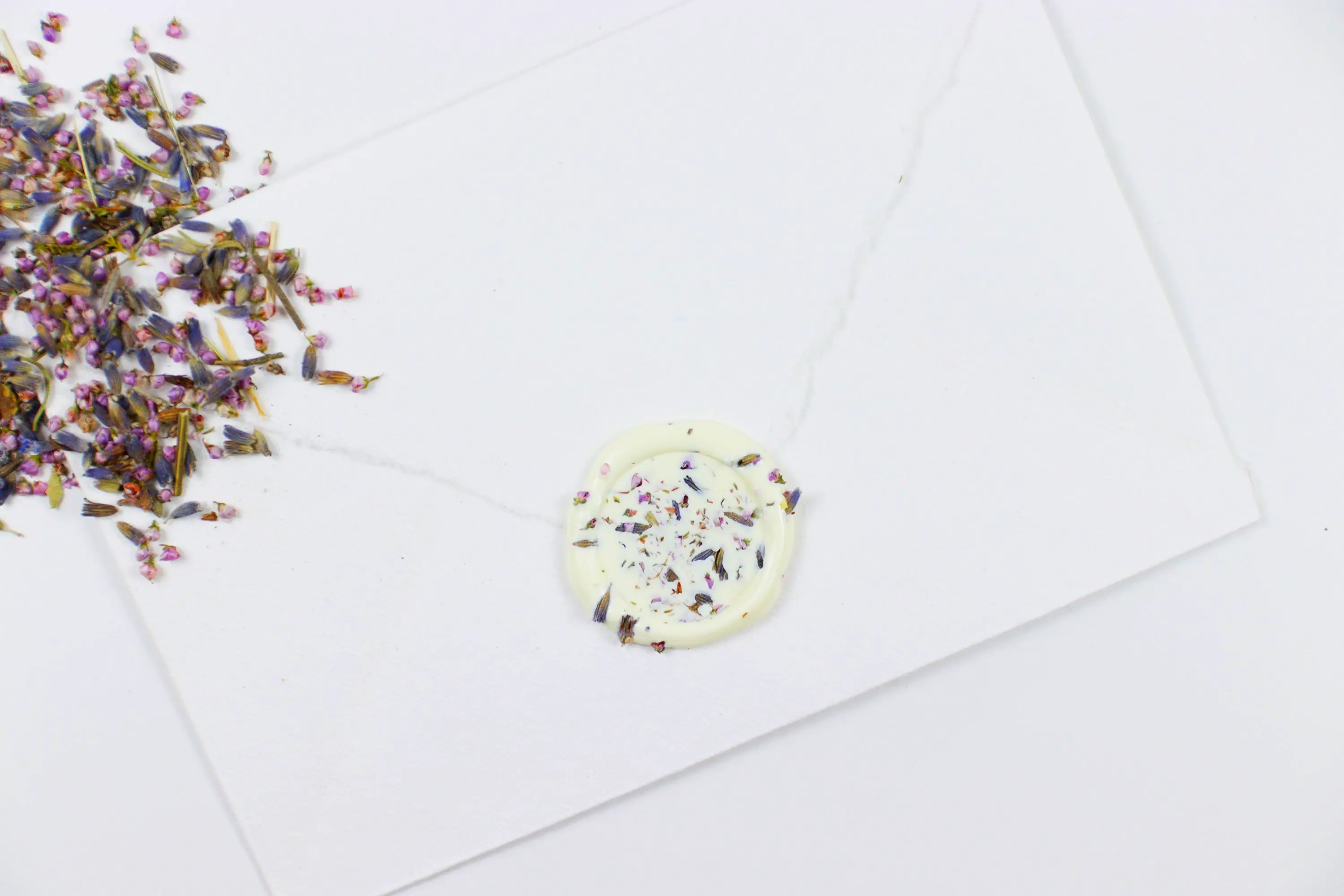 Lavender & Heather Wax Seal Pack of 10 or 25 for elegant stationery or gift wrapping.