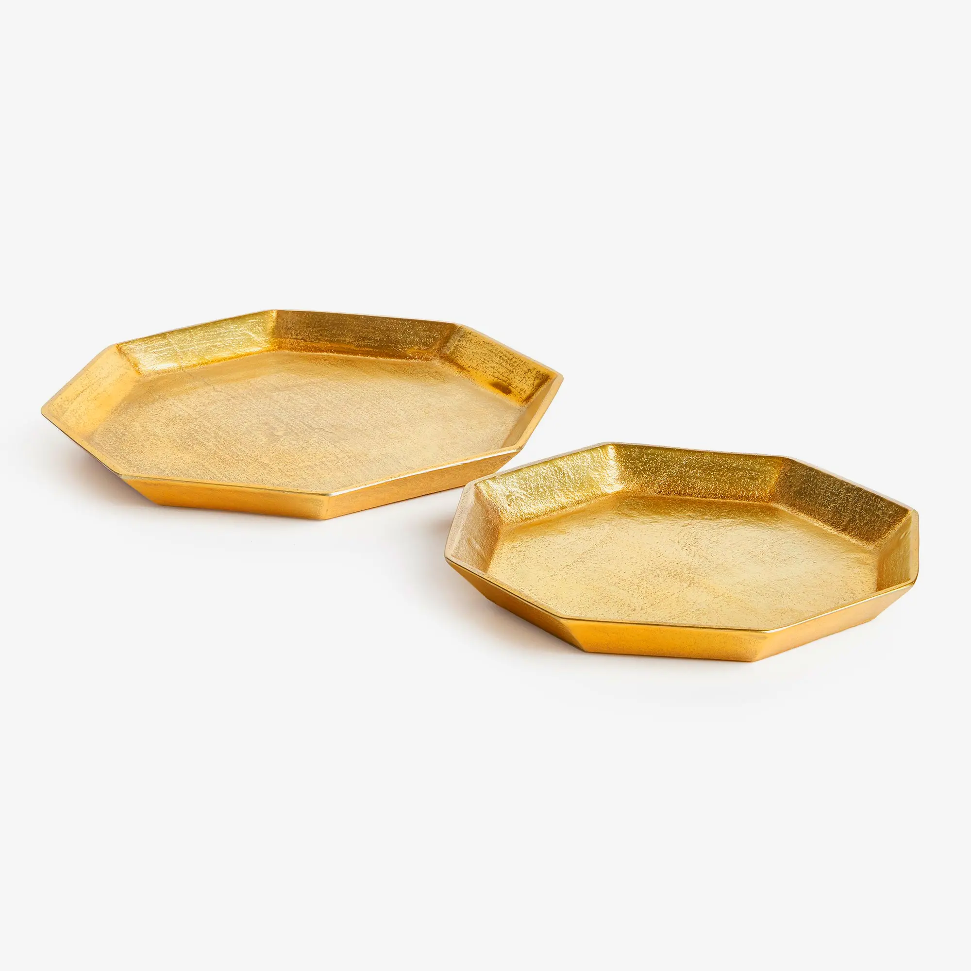 Seagrass Rectangular Tray Set set of 2 natural trays for living room or kitchen use.